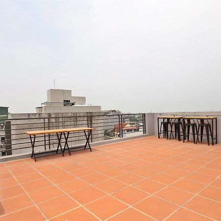 Luxe Paradise Residence 32 To Ngoc Van Hanoi Eksteriør bilde